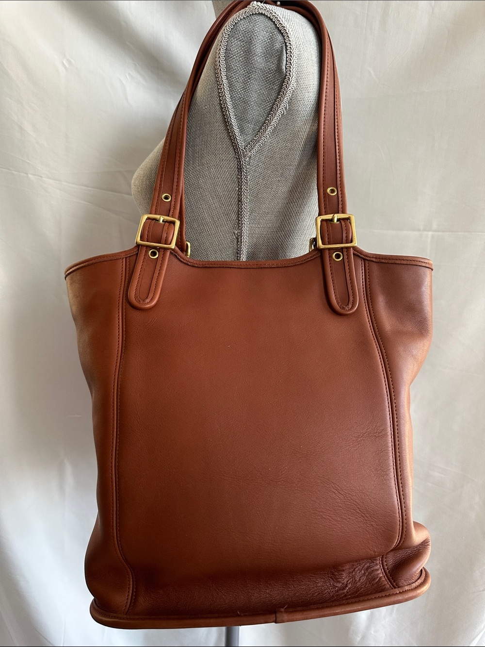 Vintage Coach 9090 LEGACY LARGE SHOPPER Shoulder Tote Bag in British Tan - Picture 3 of 9